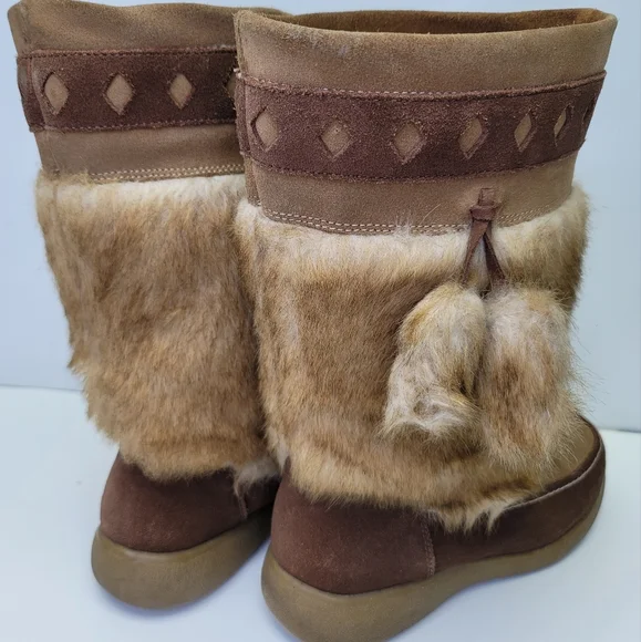 Cougar Canada squimal furry fox boots size 8.5 - Picture 4 of 13